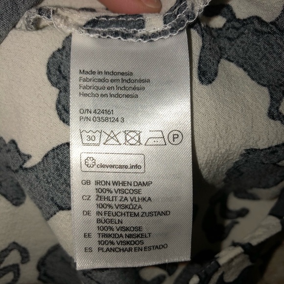 H&M adorable horse top - Picture 4 of 4